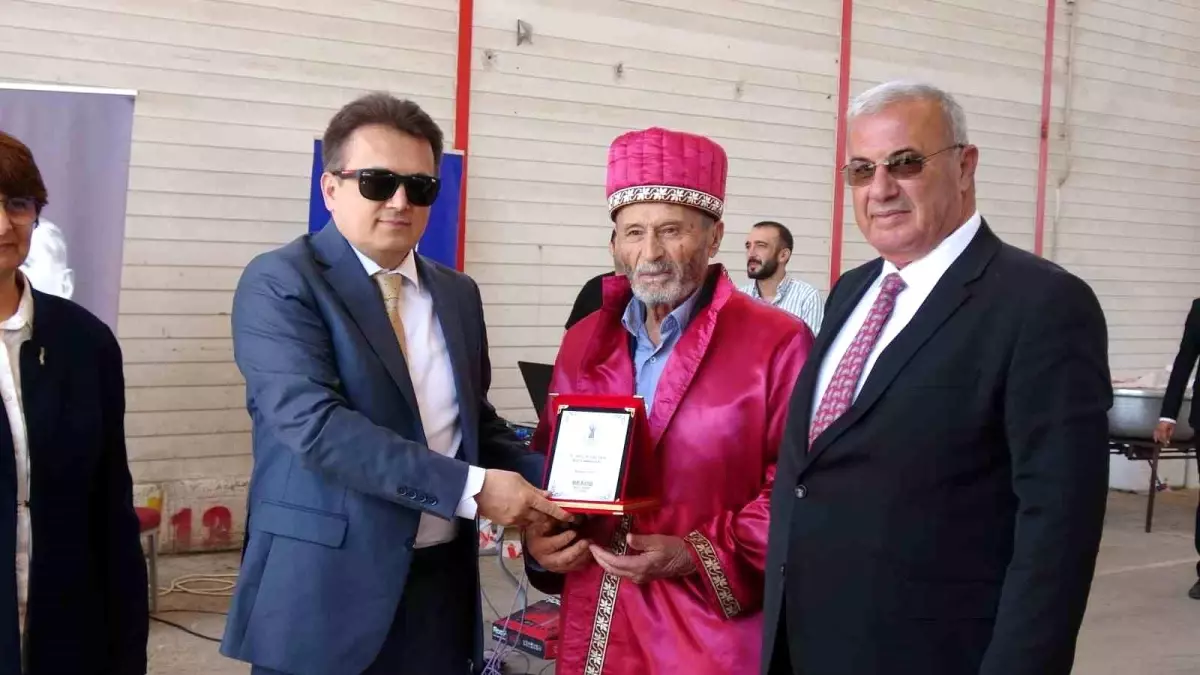 Burdur’da Yılın Ahisi Mehmet Örtel Oldu