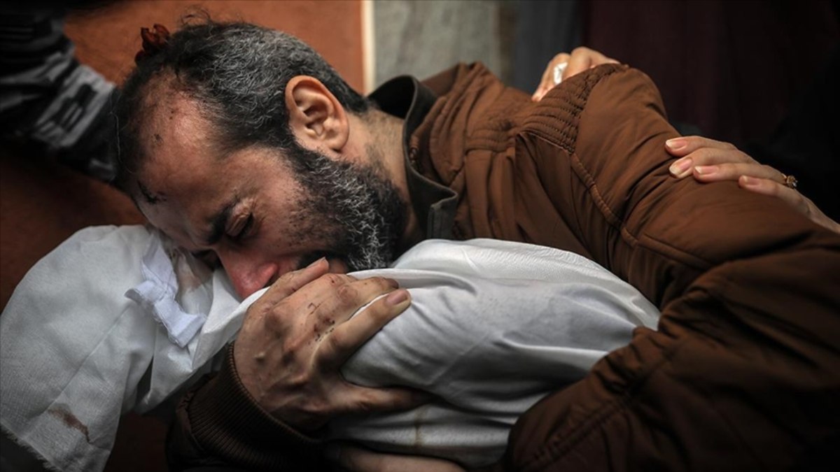 İsrail, Gazze’de bir bölgenin daha boşaltılmasını istedi