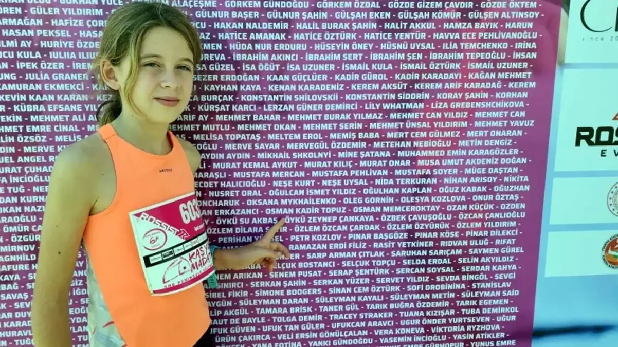Minik atlete ”Yaşın küçük” diyip madalyasını vermediler