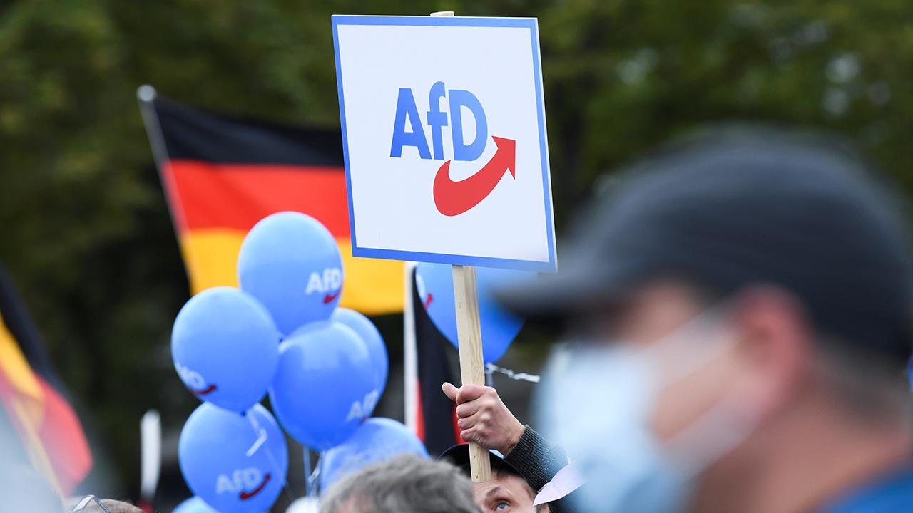 Almanya’da AfD’nin yasaklanması için sürecin başlatılmasının talep edildiği önergeler mecliste görüşüldü