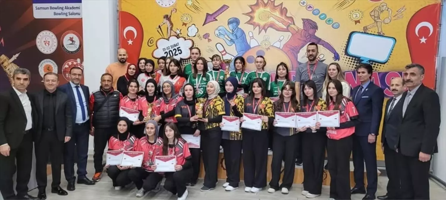 Okul Sporları Bowling Türkiye Şampiyonası’nda ilk iki derece Alaçam ekiplerinin