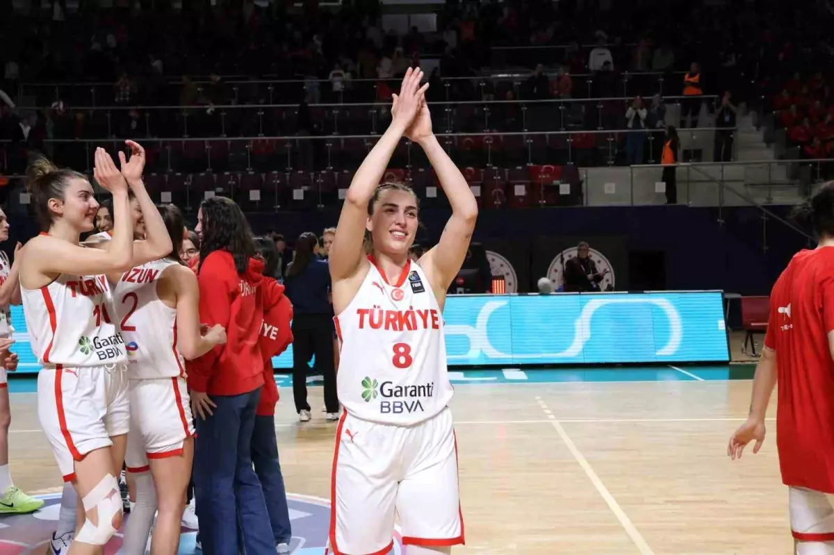 Türk Kadın Basketbolu İzlanda’yı Yenerek Namağlup Devam Ediyor