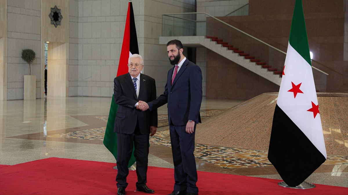 Filistin Devlet Başkanı Mahmud Abbas, Şam’a ziyarette bulundu